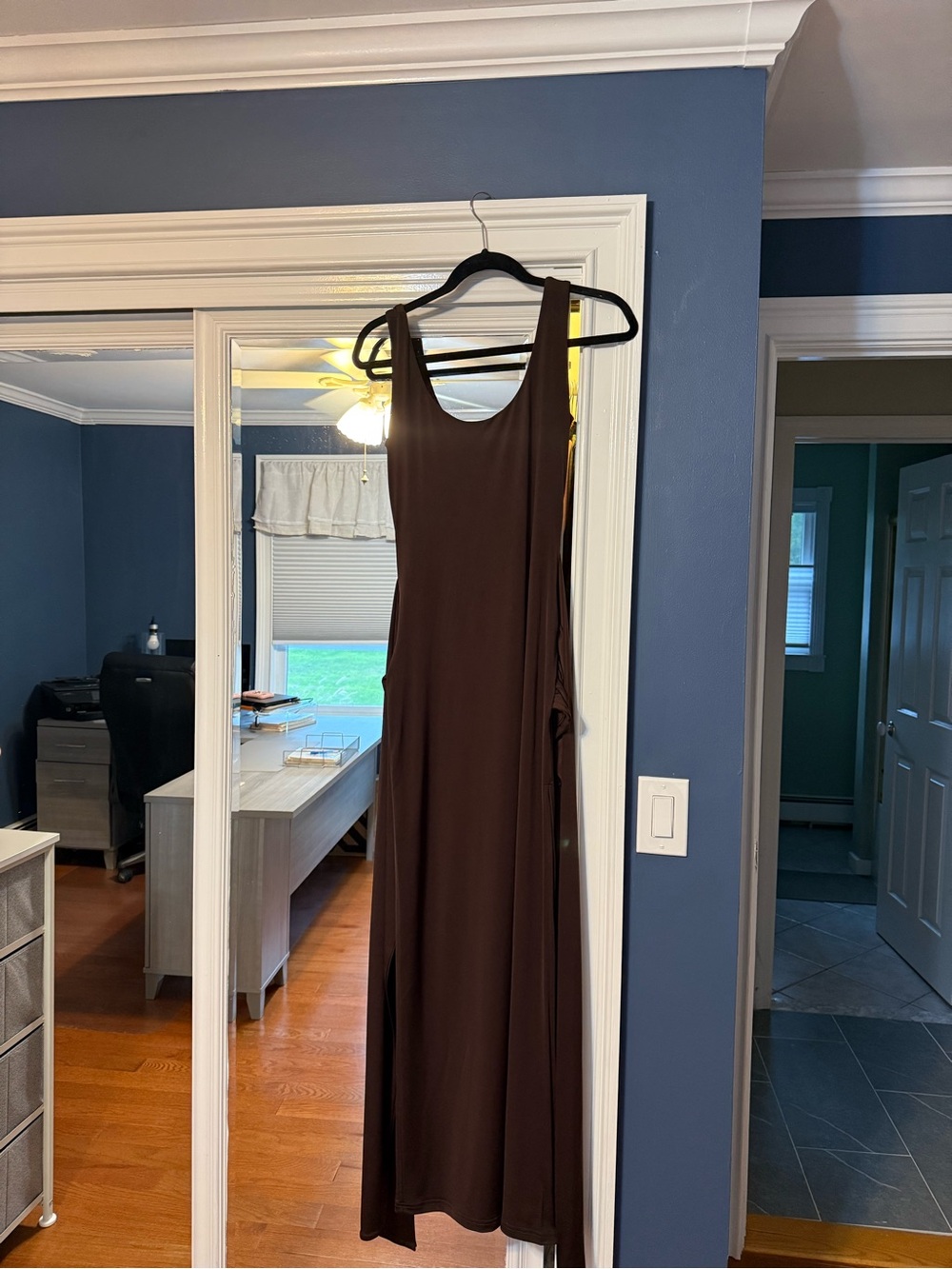 Hello Molly MAXIMUM STYLE MAXI DRESS BROWN - Picture 10 of 13